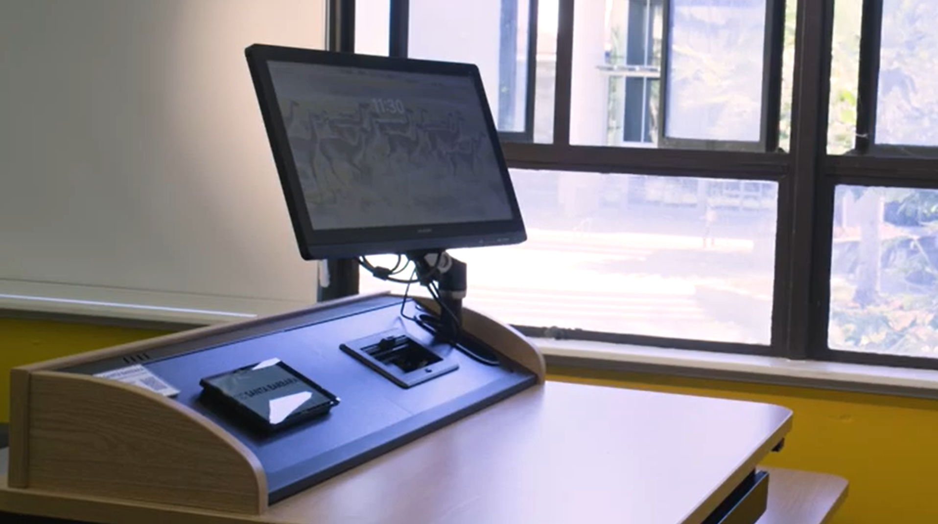 Standard Classroom Lectern